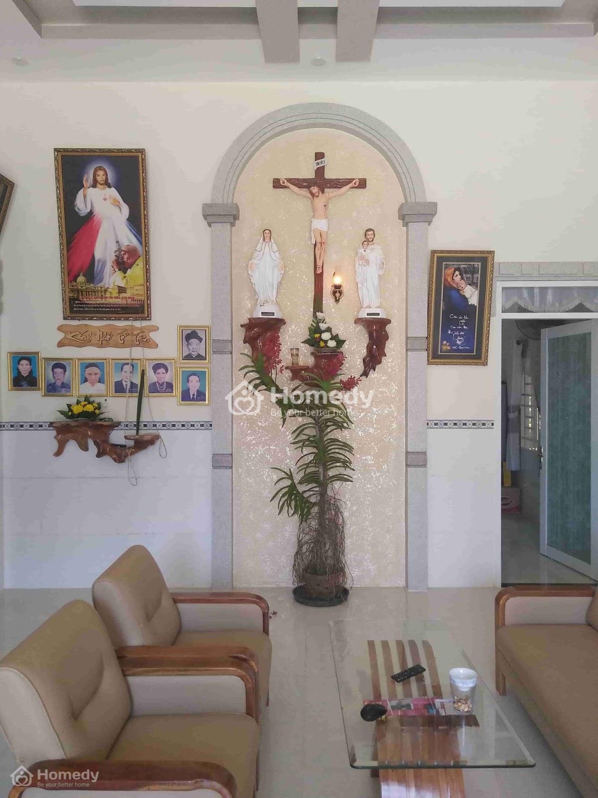 các loại bàn thờ trong nhà