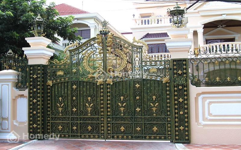 Cổng nhà nên mở ra hay mở vào?