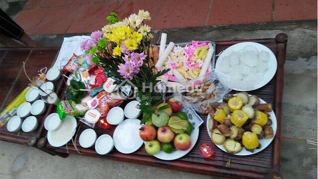 mam-cung-ngoai-troi-ram-thang-7