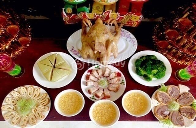 cach-sam-le-ta-dat-cuoi-nam-nhu-the-nao-la-dung-theo-phong-tuc
