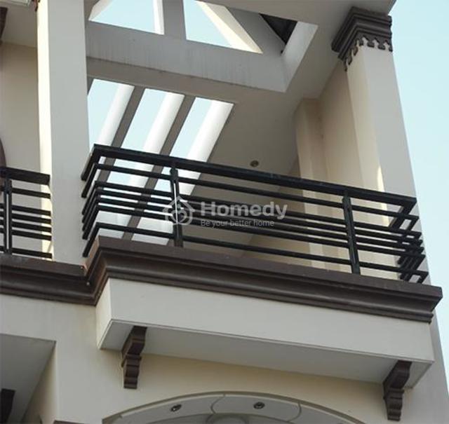 mẫu lan can ban công sắt hộp đẹp