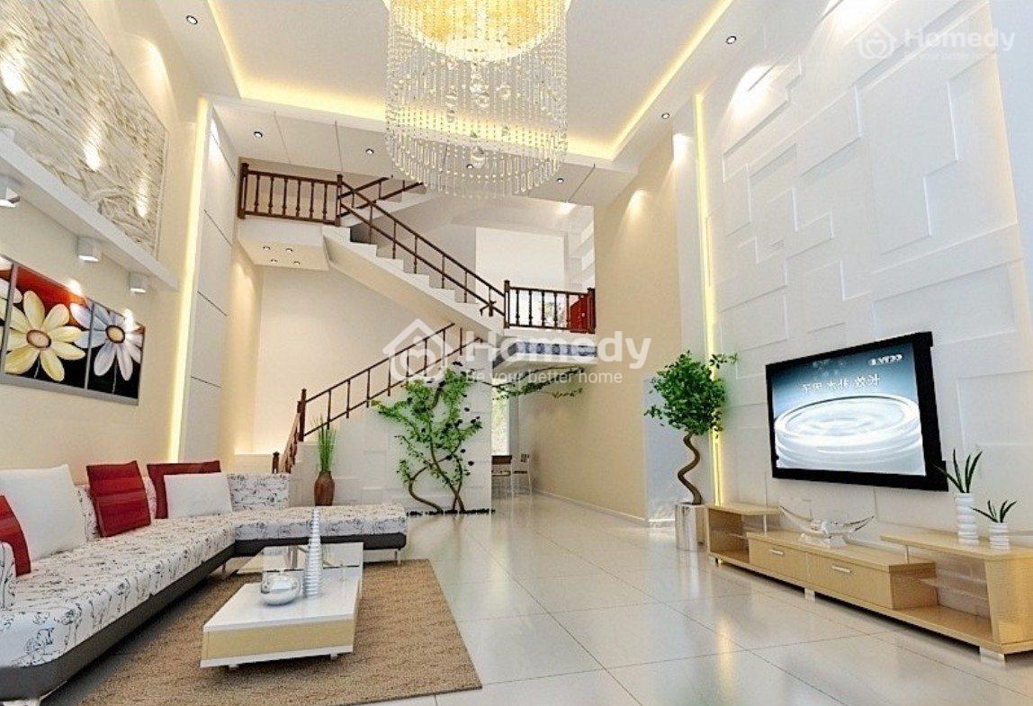 nen-xay-cau-thang-ben-trai-hay-phai