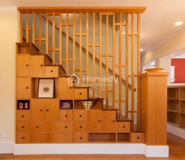 vach-ngan-cau-thang-tam-cap-6