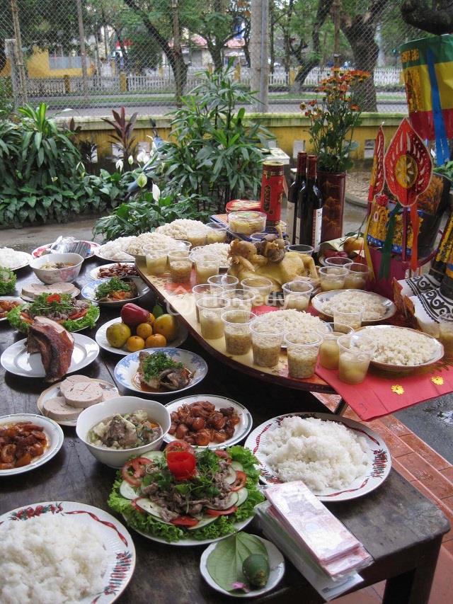 van-khan-cung-dat-dai-2