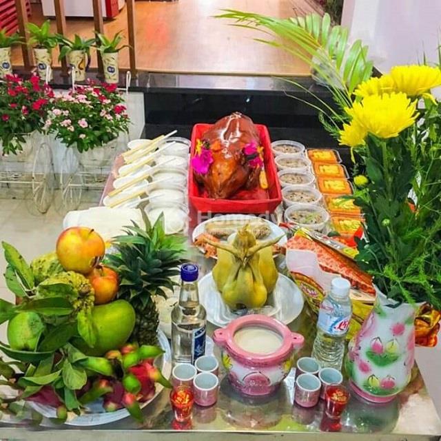 van-khan-khai-truong-cua-hang-3