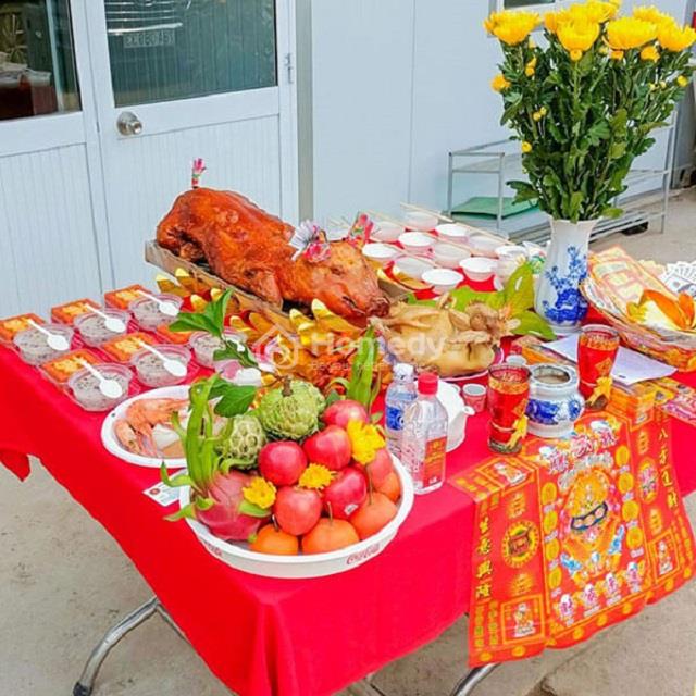 van-khan-khai-truong-cua-hang-4