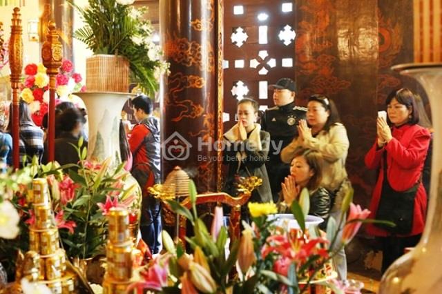 van-khan-ram-thang-7-4